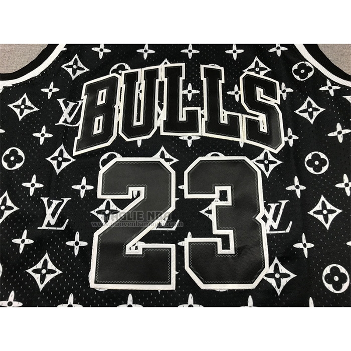 Maglia
 Michael Jordan NO 23 Chicago Bulls x LV Mitchell & Ness 1997-98 Nero
